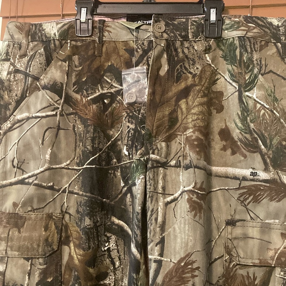 RealTree Cargo Pant - Picture 3 of 12